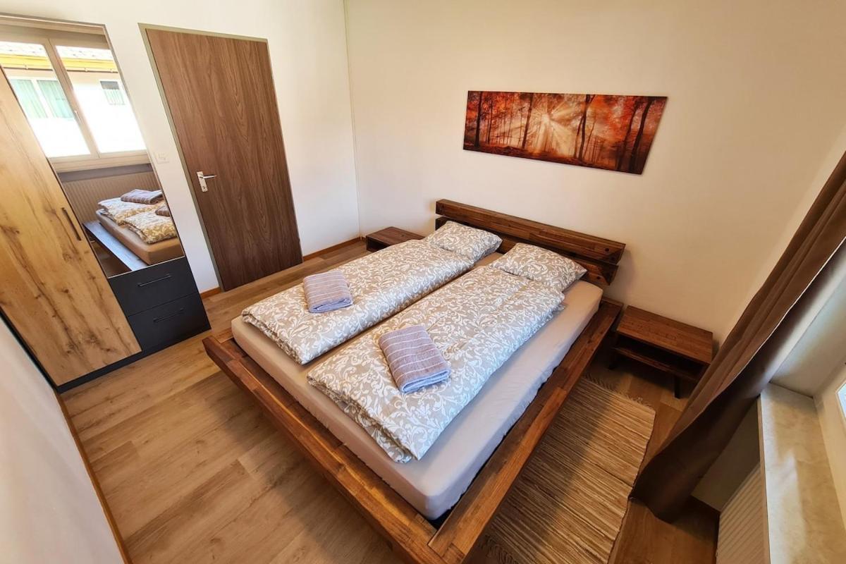Alpine Retreat & Sauna ดิเซนทิส ภายนอก รูปภาพ